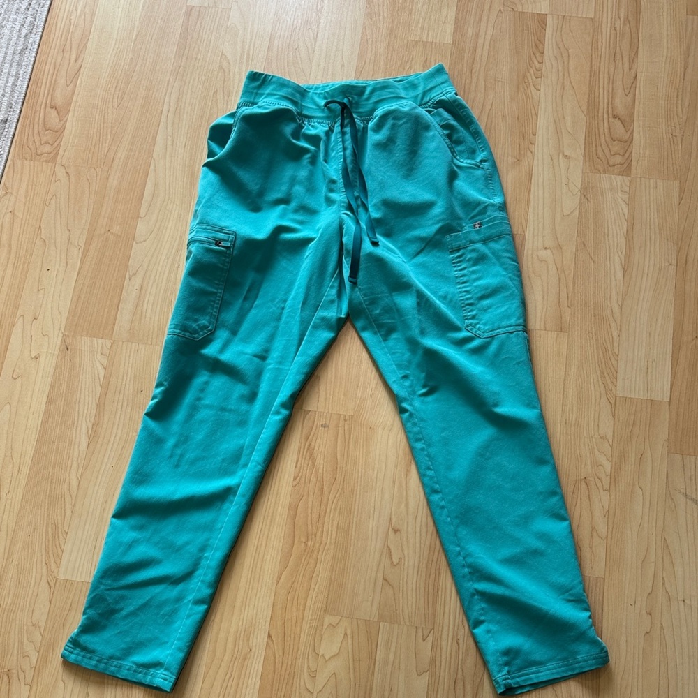 Figs women’s yola scrub pants oasis